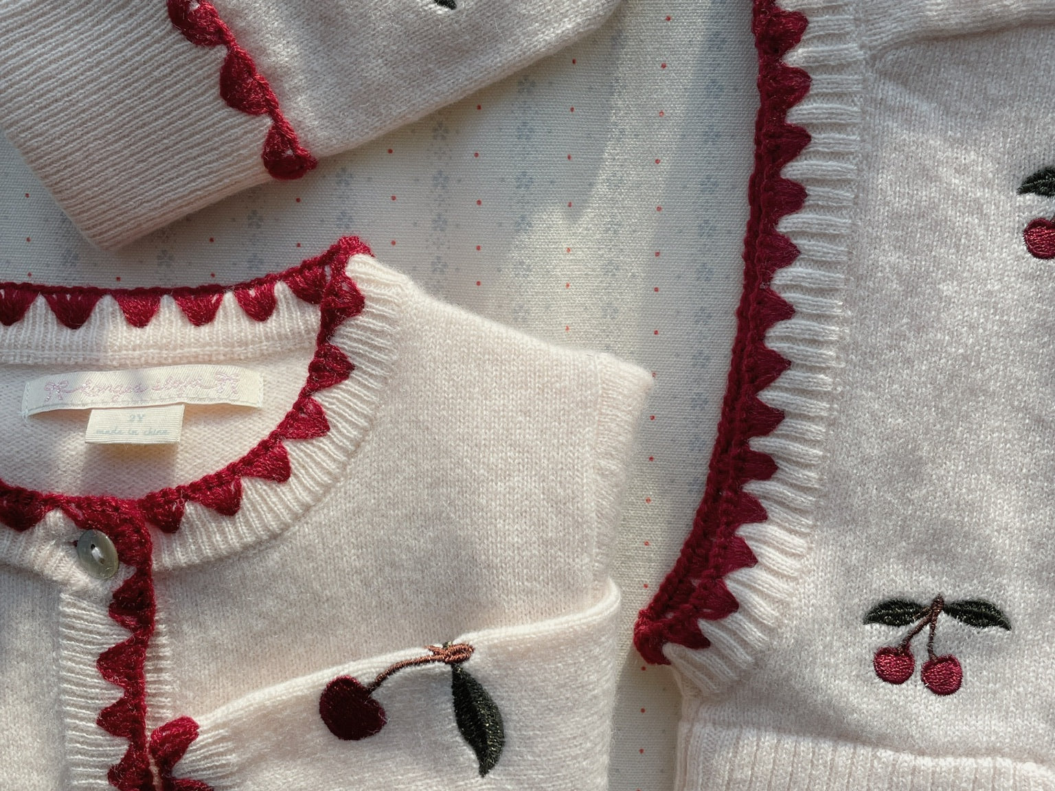 Konges Sløjd A/S Striktrøjer off white