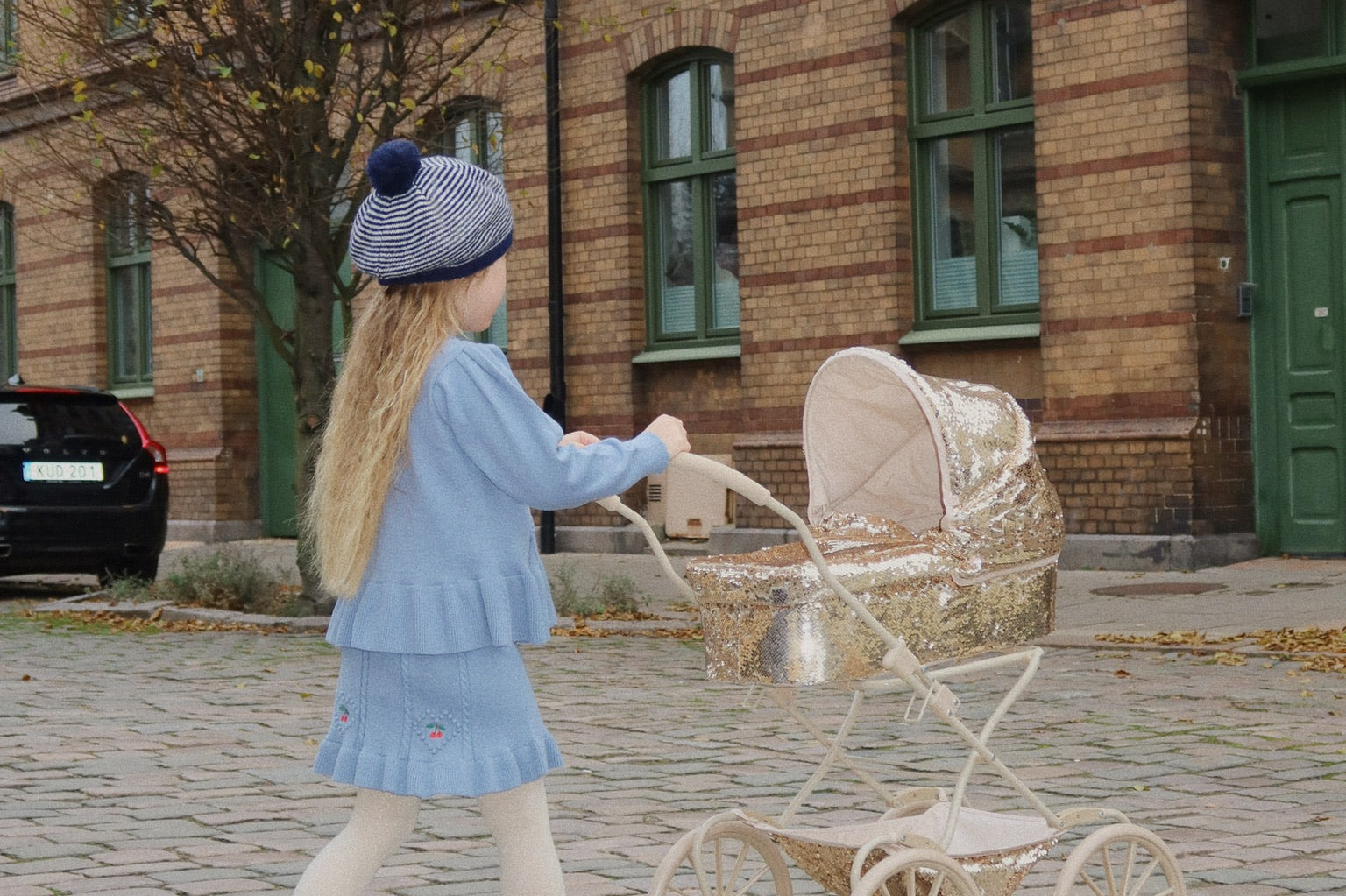 Konges Sløjd A/S Hatte ensign blue/buttercream