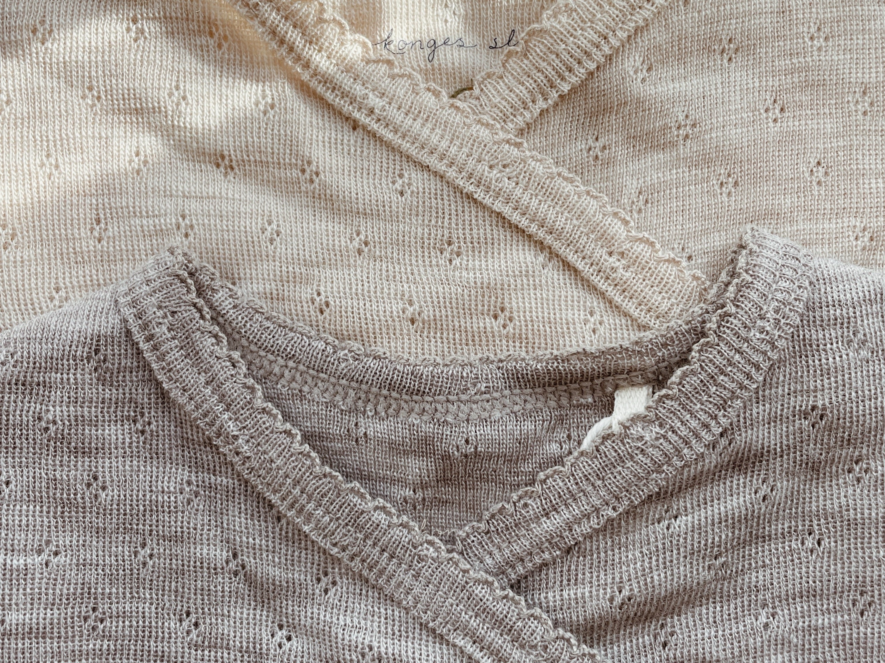 Baby bodystockings fra Konges Sløjd