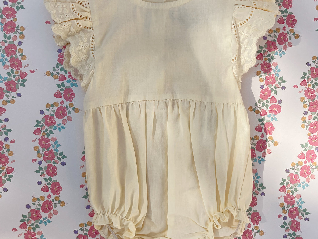 Konges Sløjd A/S WOVEN ROMPERS & JUMPSUITS cloud cream