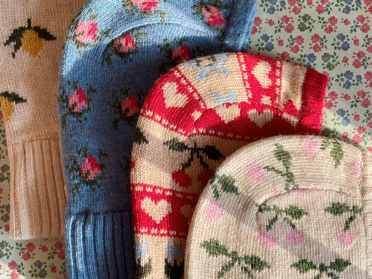 Konges Sløjd A/S BALACLAVAS rosie shades