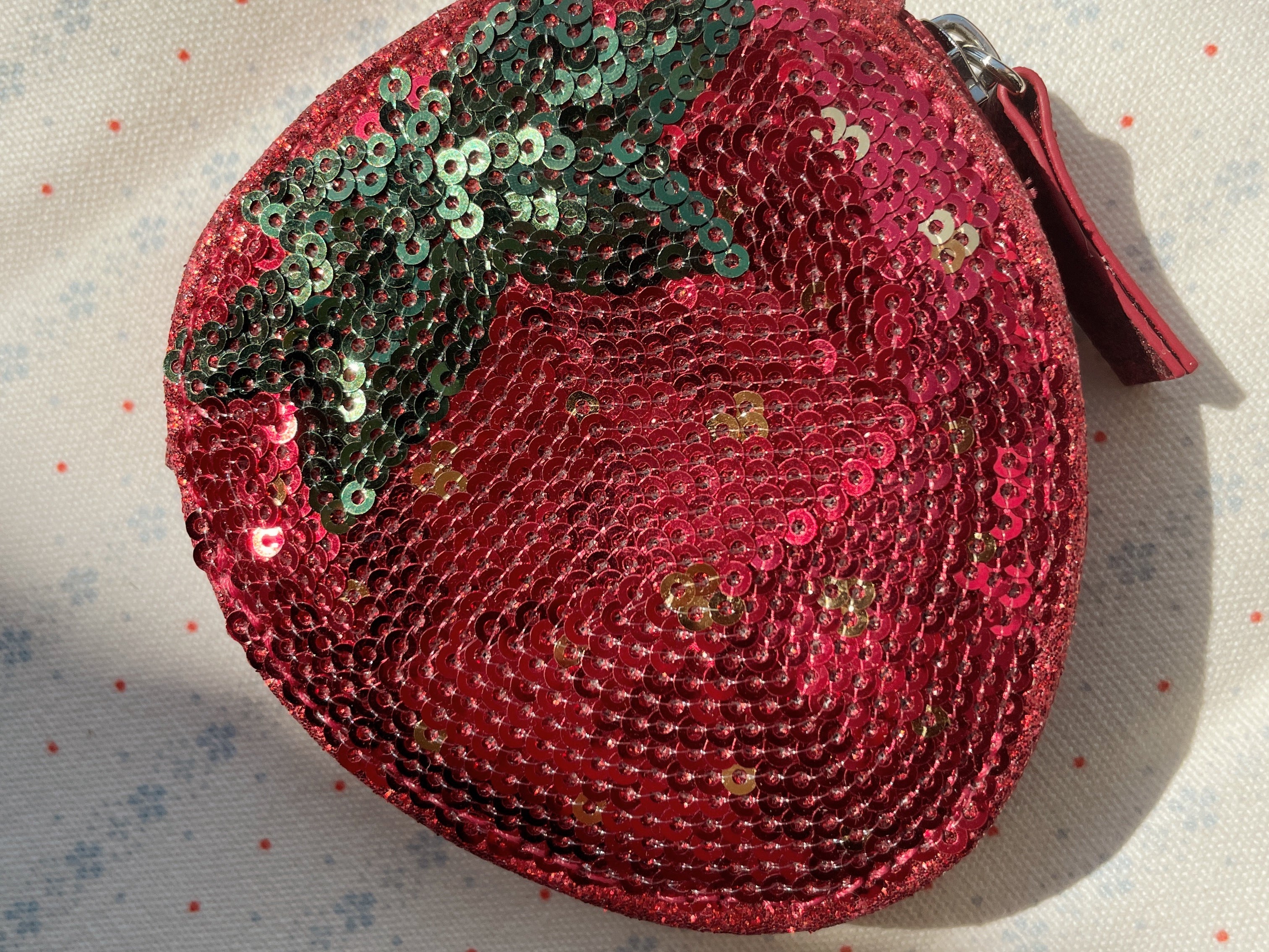 Konges Sløjd A/S Tasker og punge strawberry