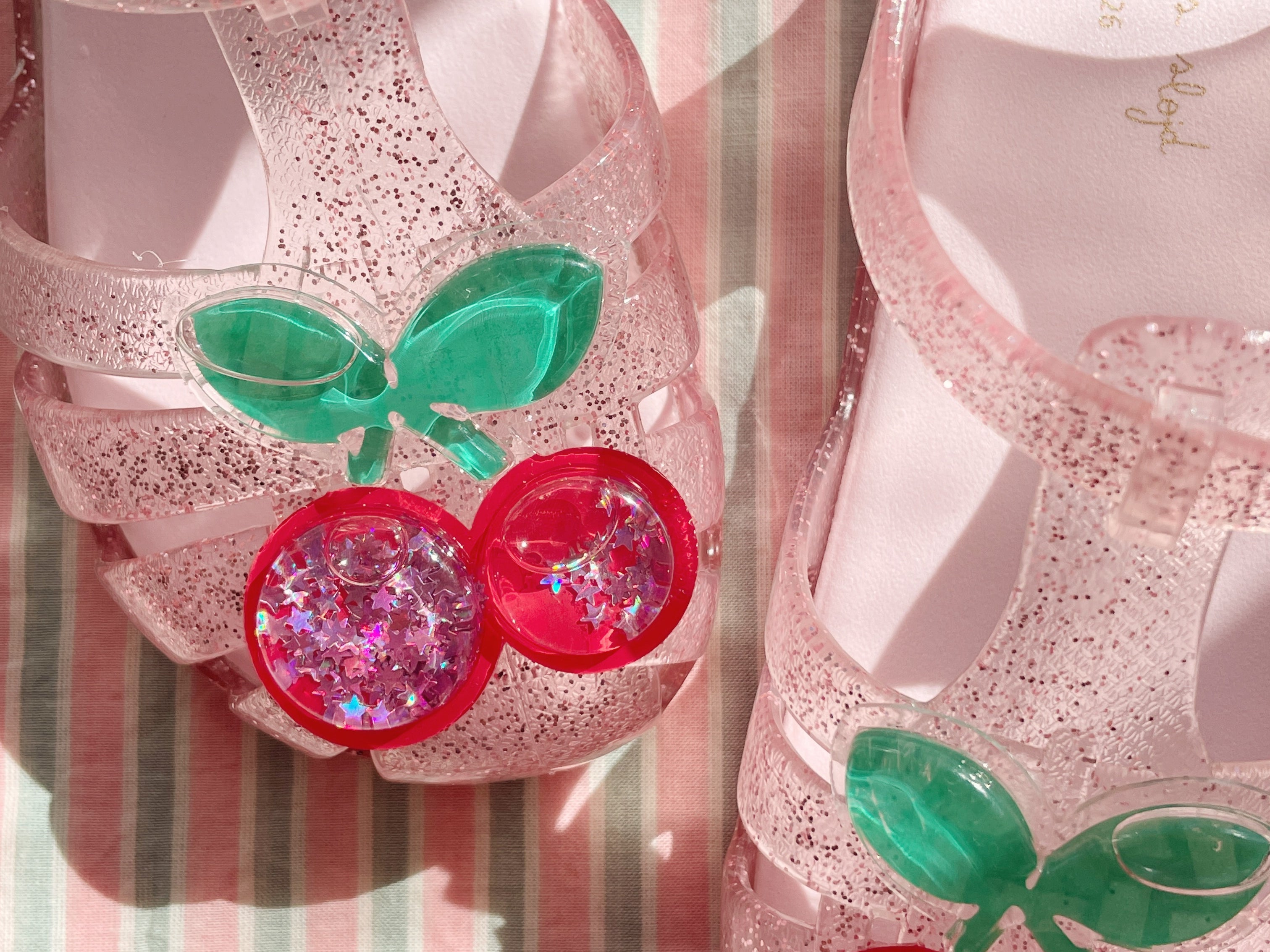 Konges Sløjd A/S SANDALS cherry