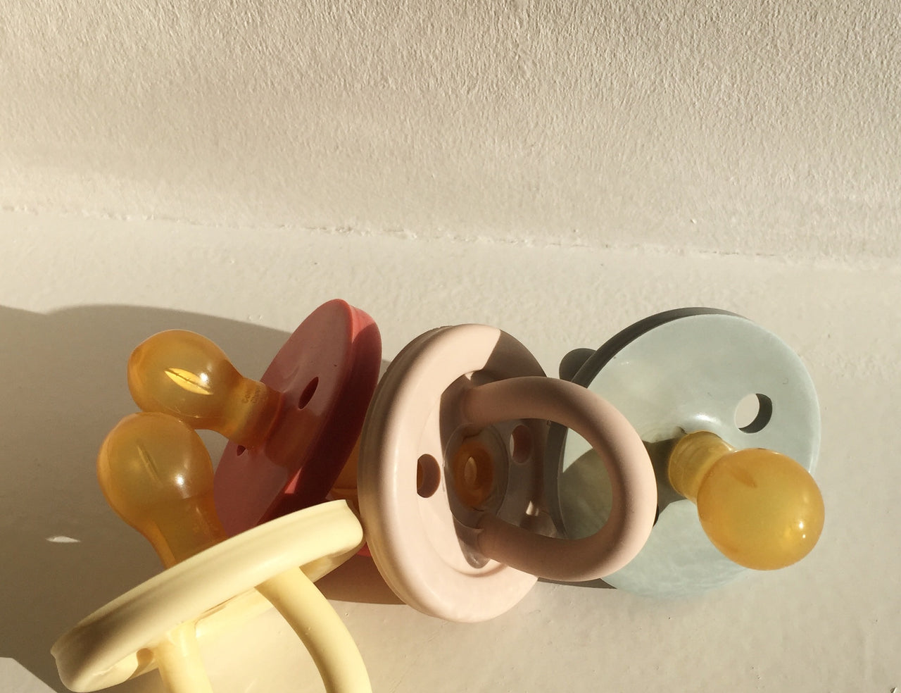Konges Sløjd A/S PACIFIERS rose