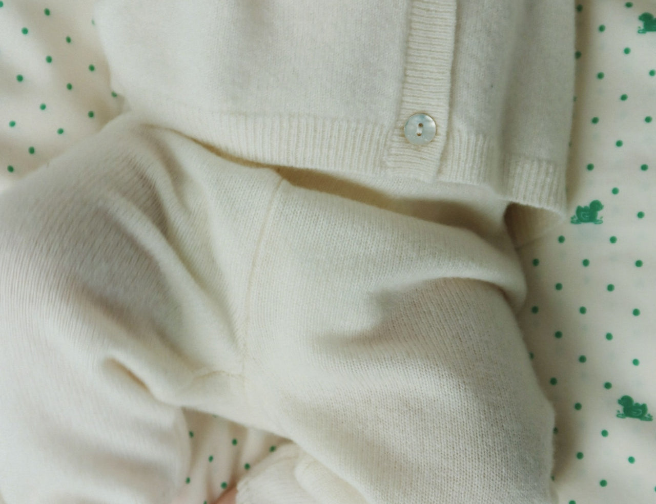 Konges Sløjd A/S KNITTED CARDIGANS antique white