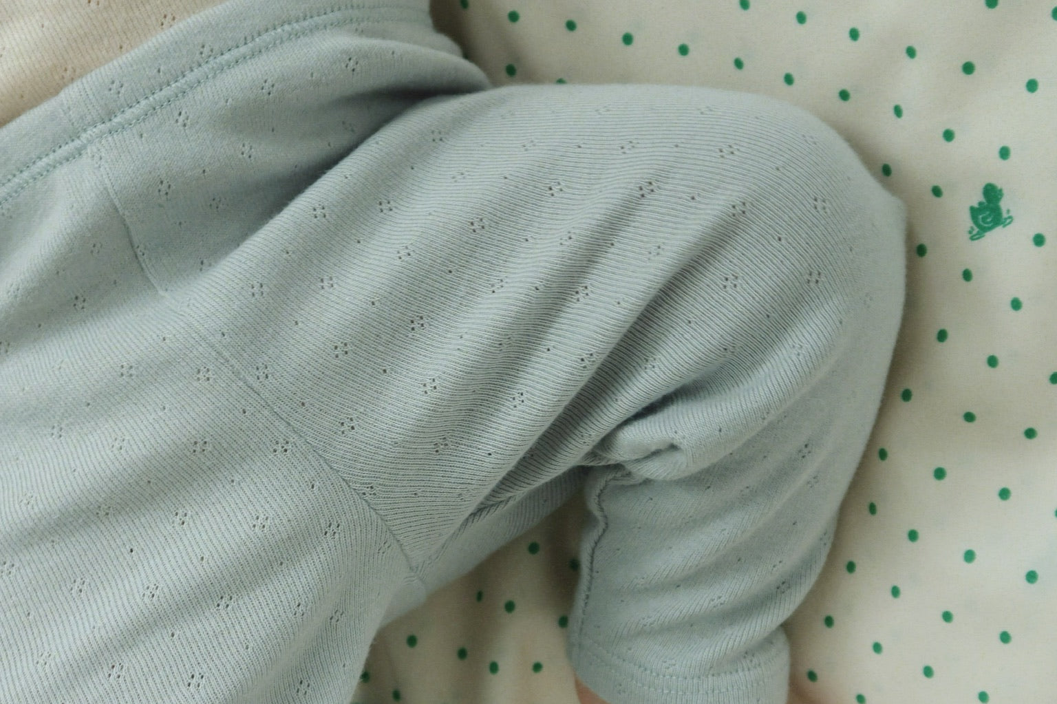 Konges Sløjd A/S JERSEY PANTS buttercream/pearl blue