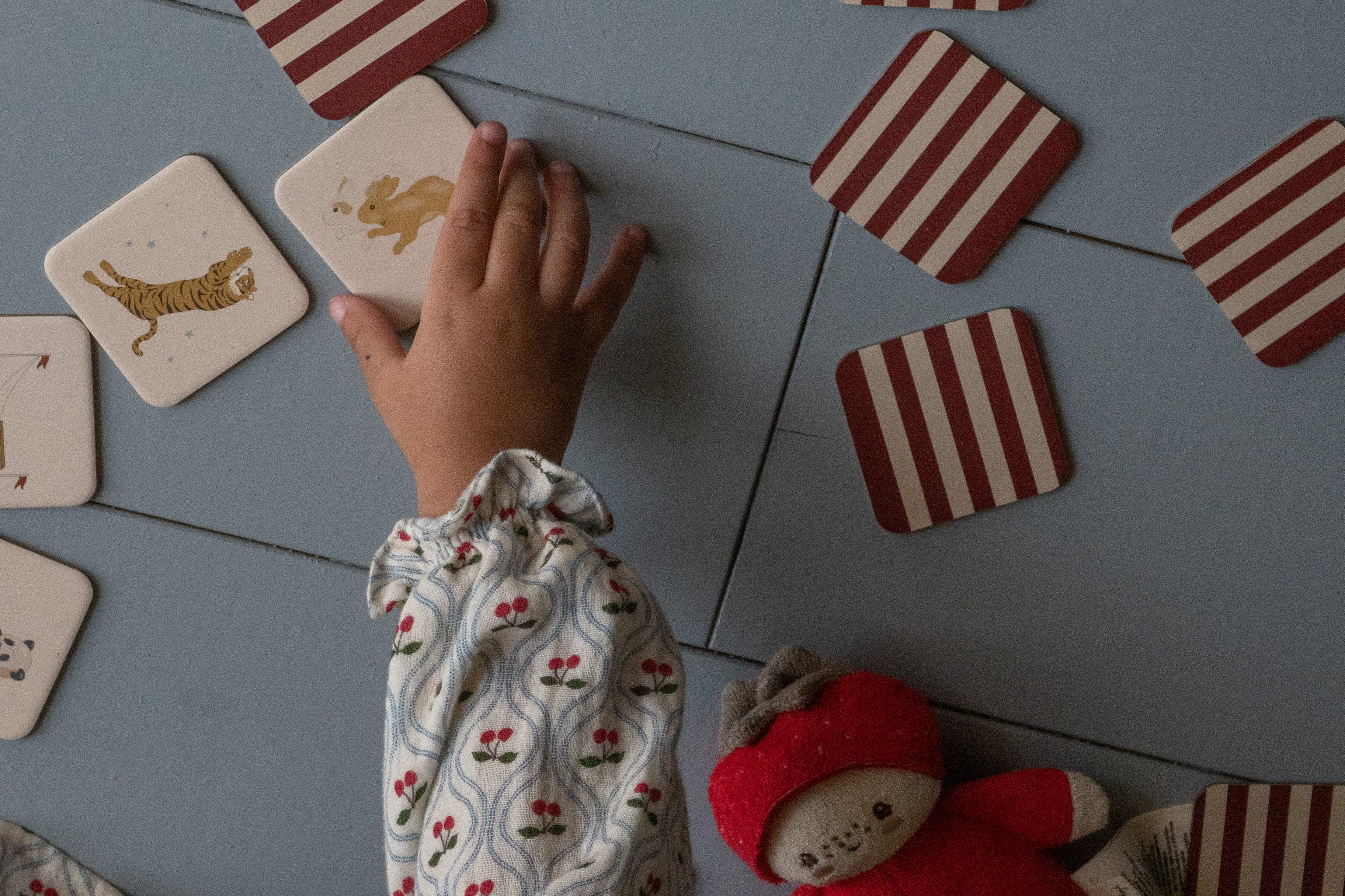 Konges Sløjd A/S GAMES beige