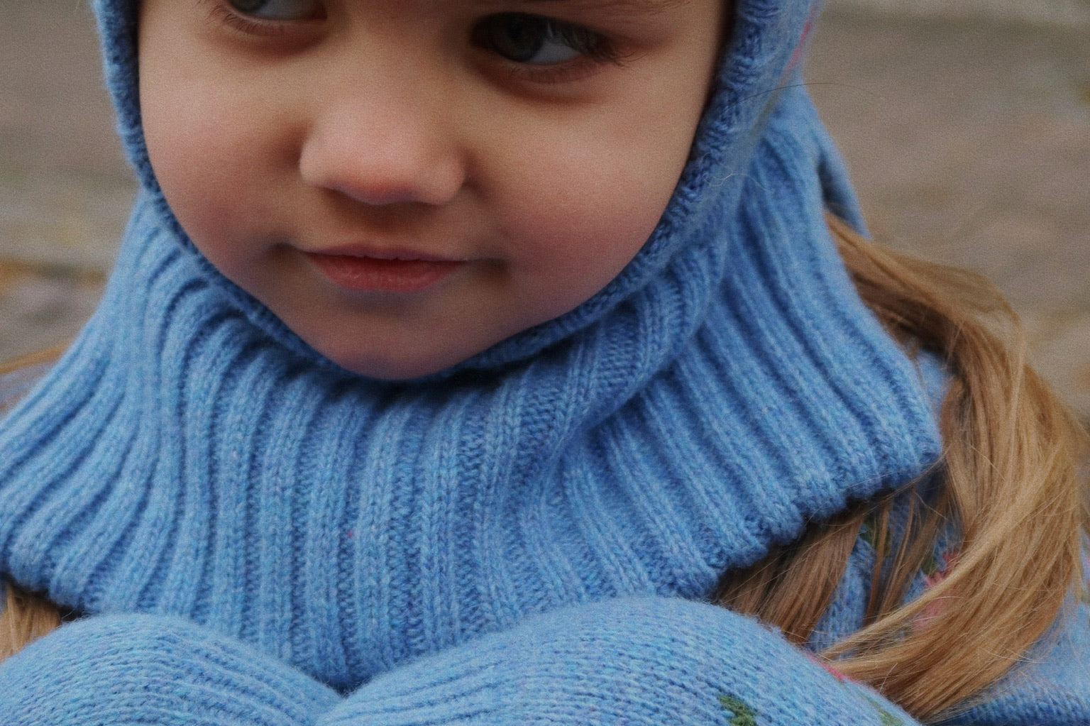 Konges Sløjd A/S BALACLAVAS rosie shades