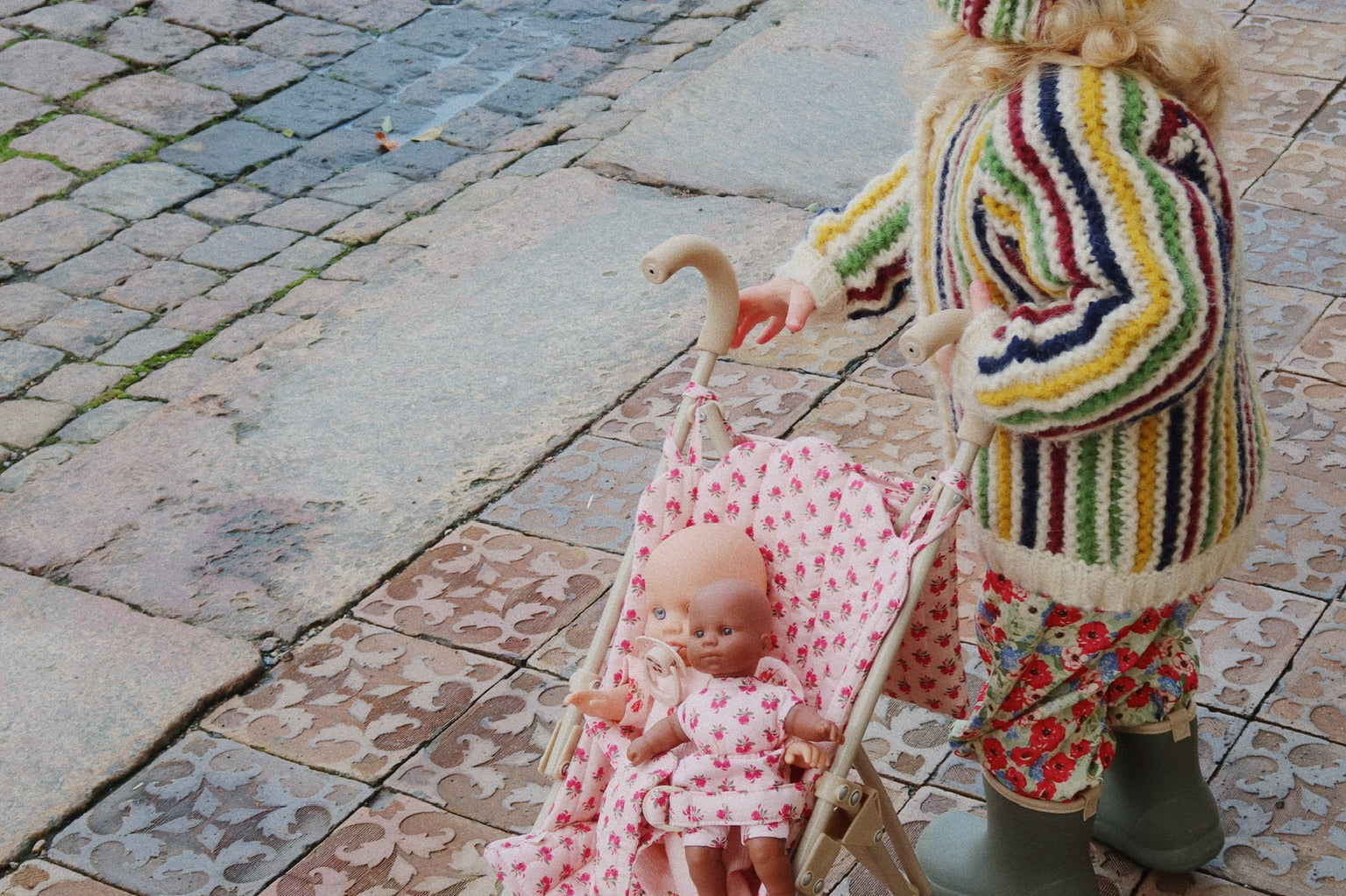 Konges Sløjd A/S Dukke legetøj rosie rose