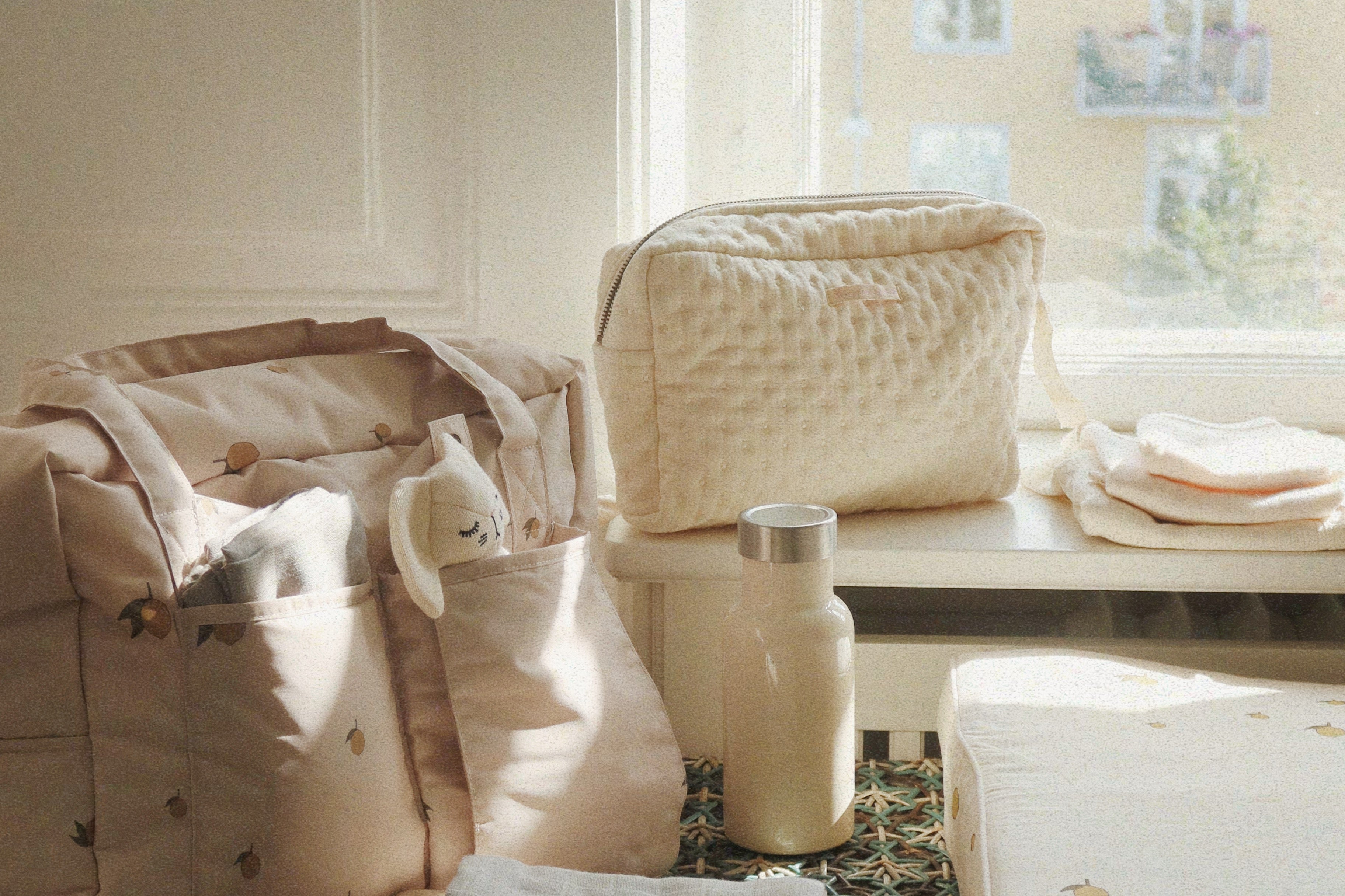 Konges Sløjd A/S Toilettasker antique white