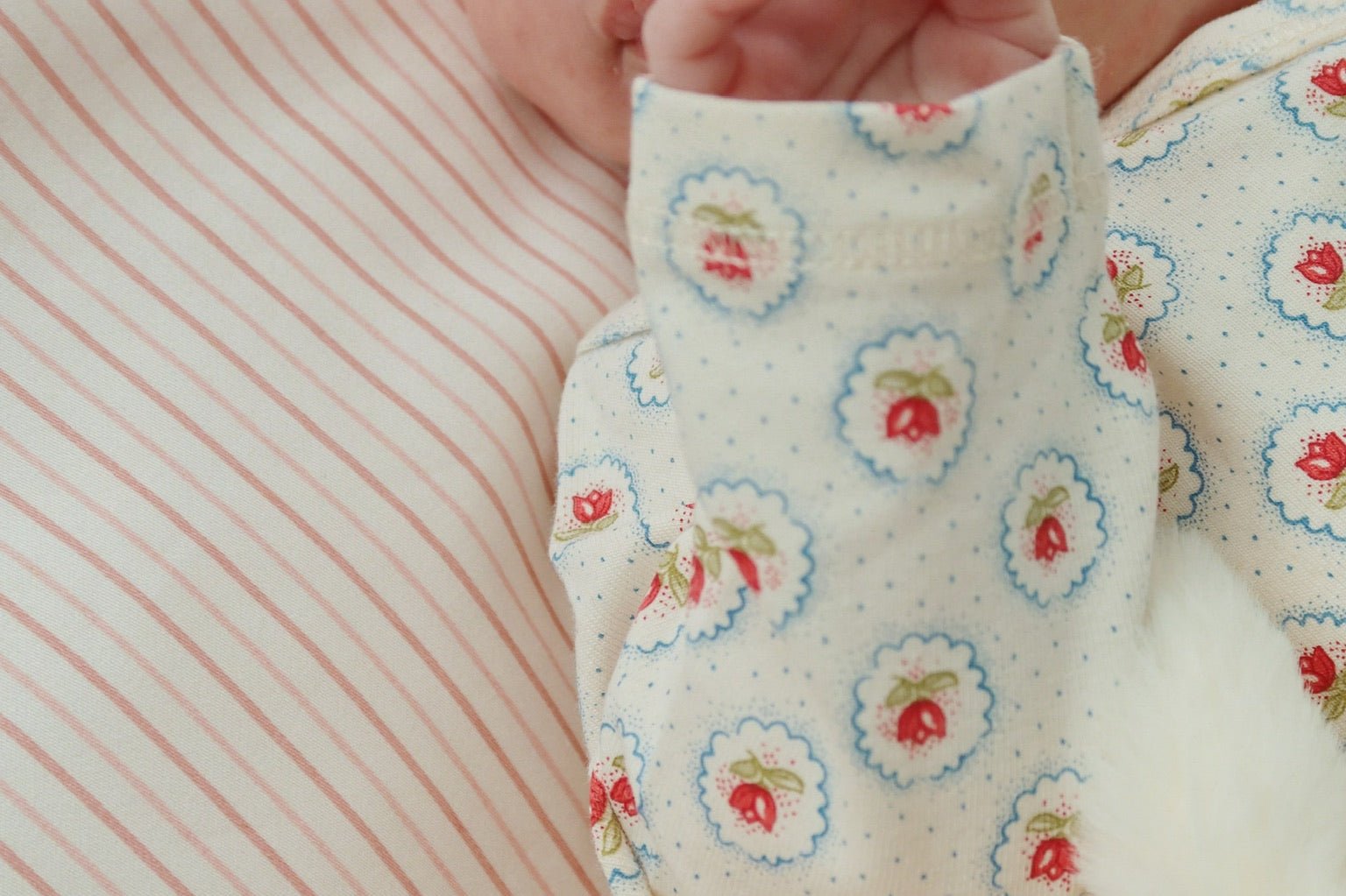 Konges Sløjd A/S Sengetøj - Baby stripie petite rose