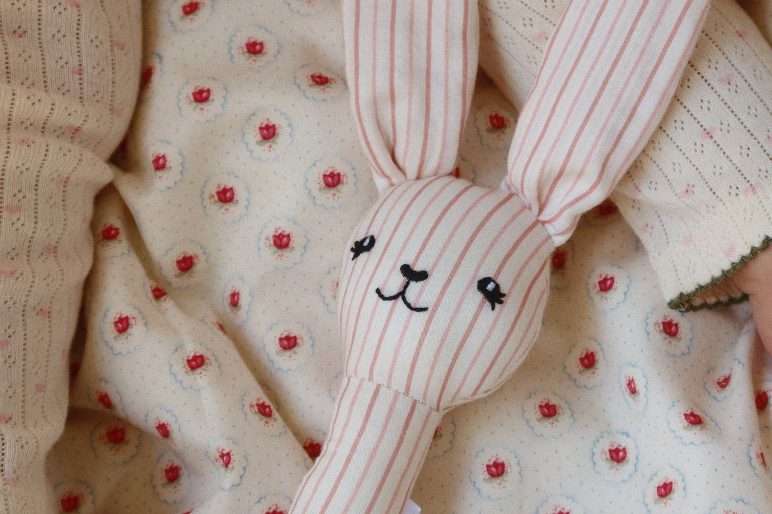 Konges Sløjd A/S Aktivitetslegetøj stripie petite rose