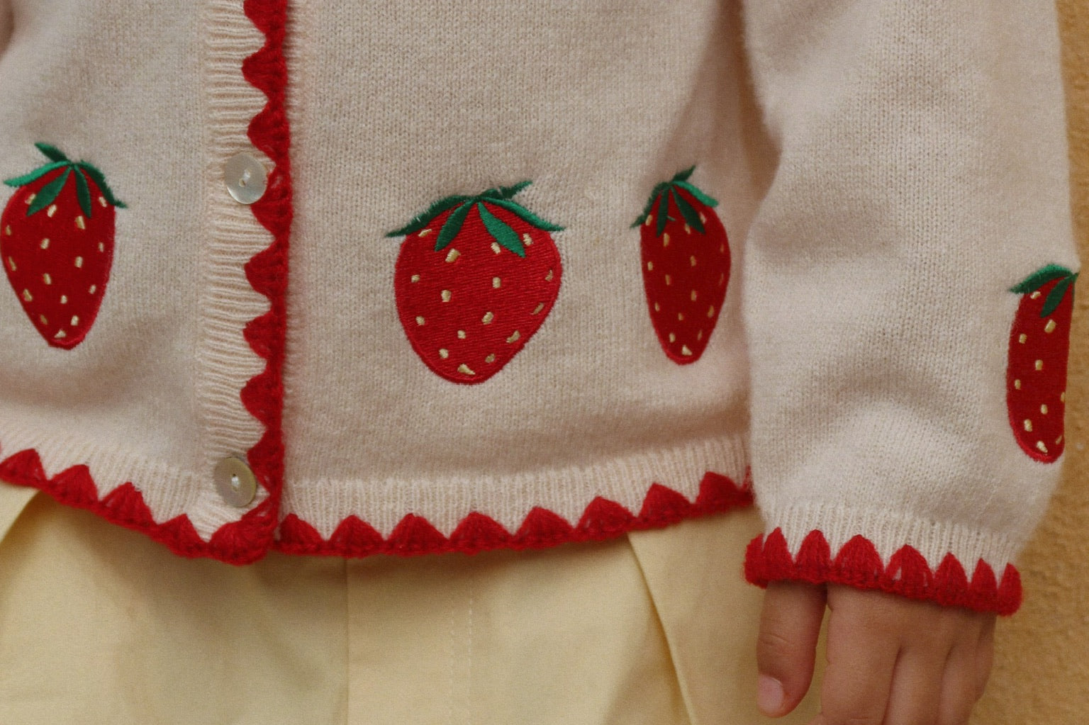 Konges Sløjd A/S Striktrøjer buttercream