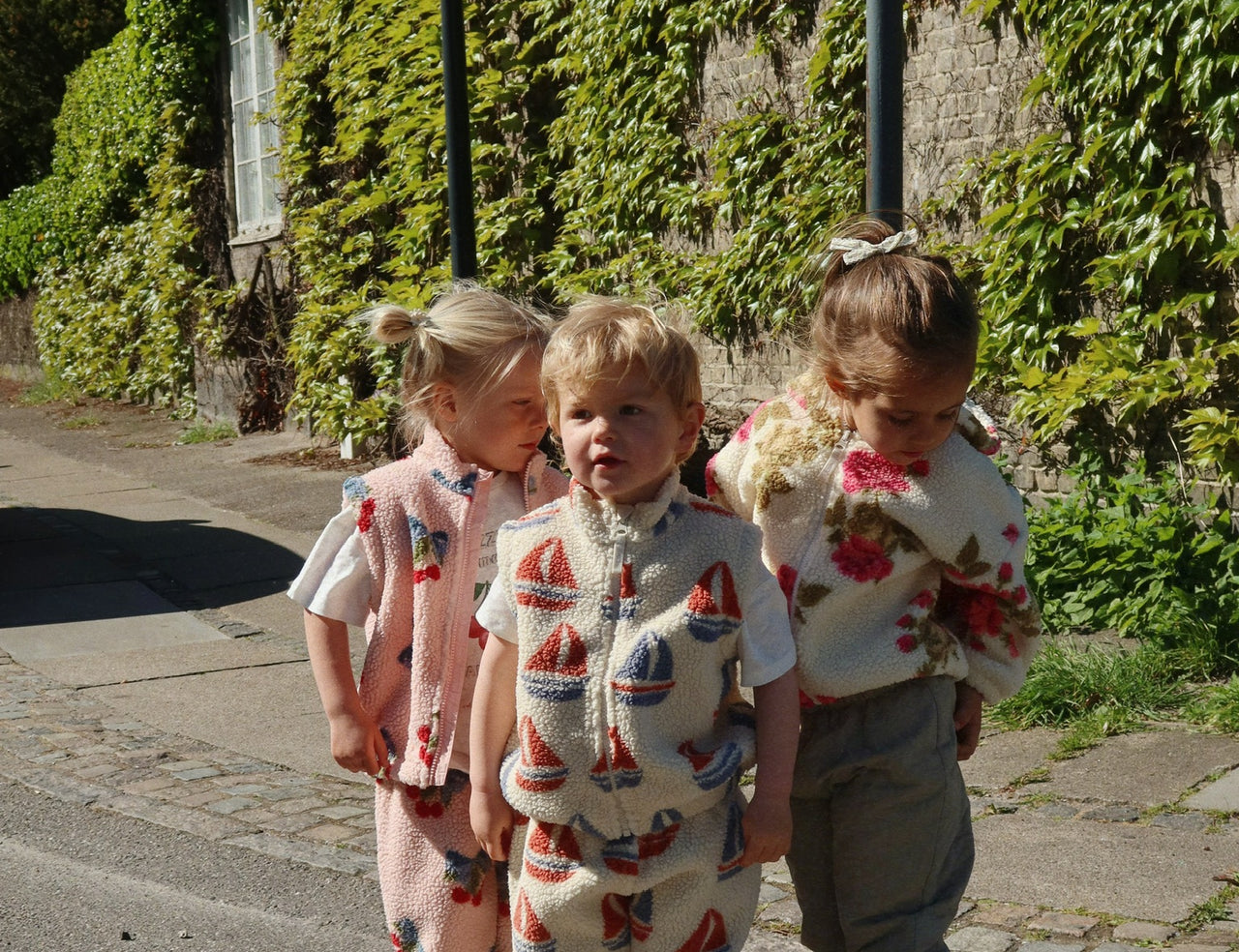 Konges Sløjd A/S JACKETS & COATS amarena rose