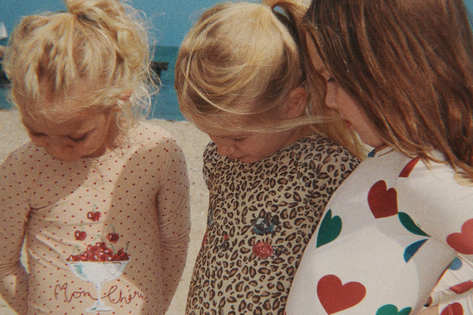 Konges Sløjd A/S UV ONESIES emboldened dot
