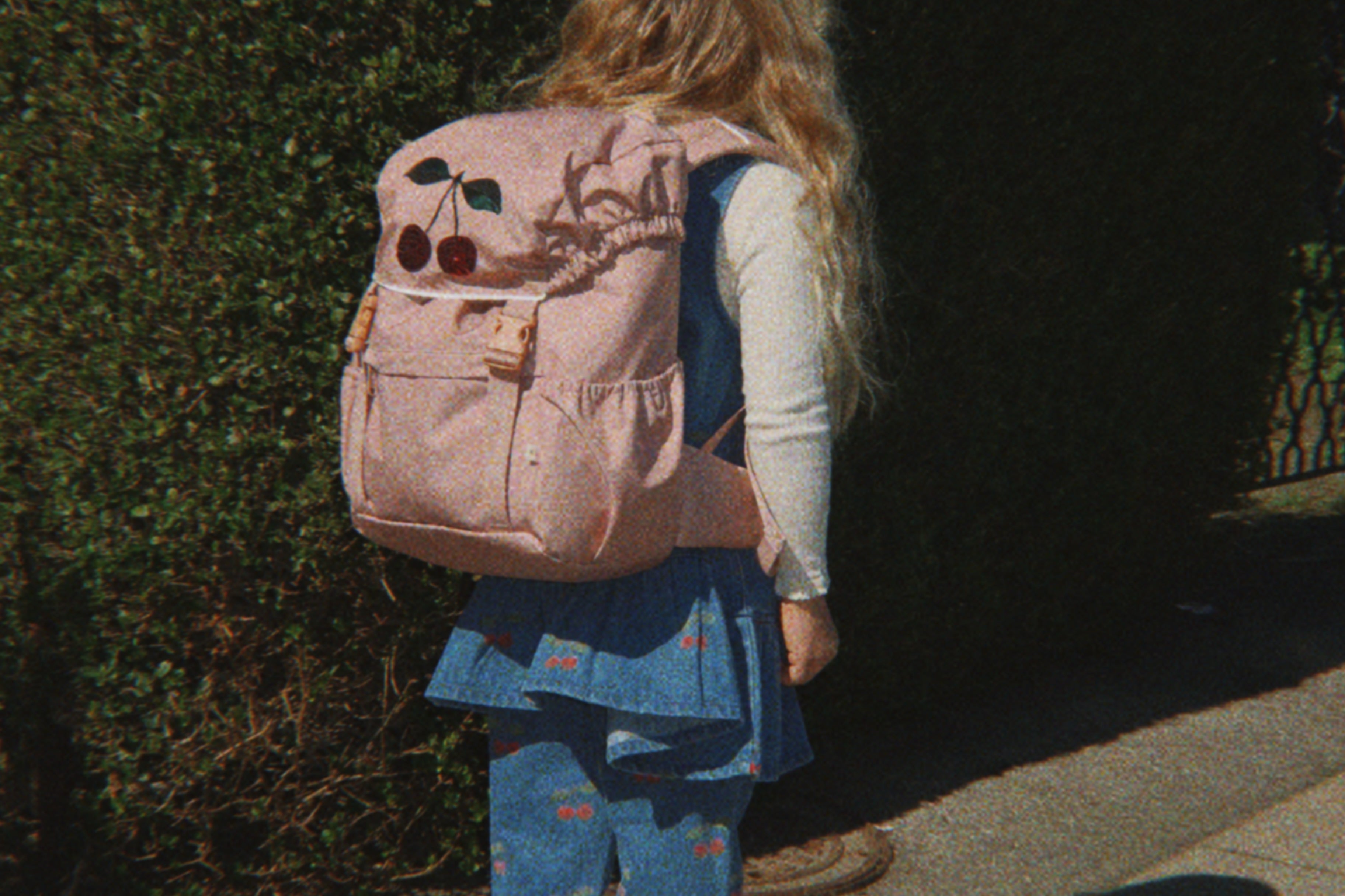 Konges Sløjd A/S SCHOOLBAG cherry