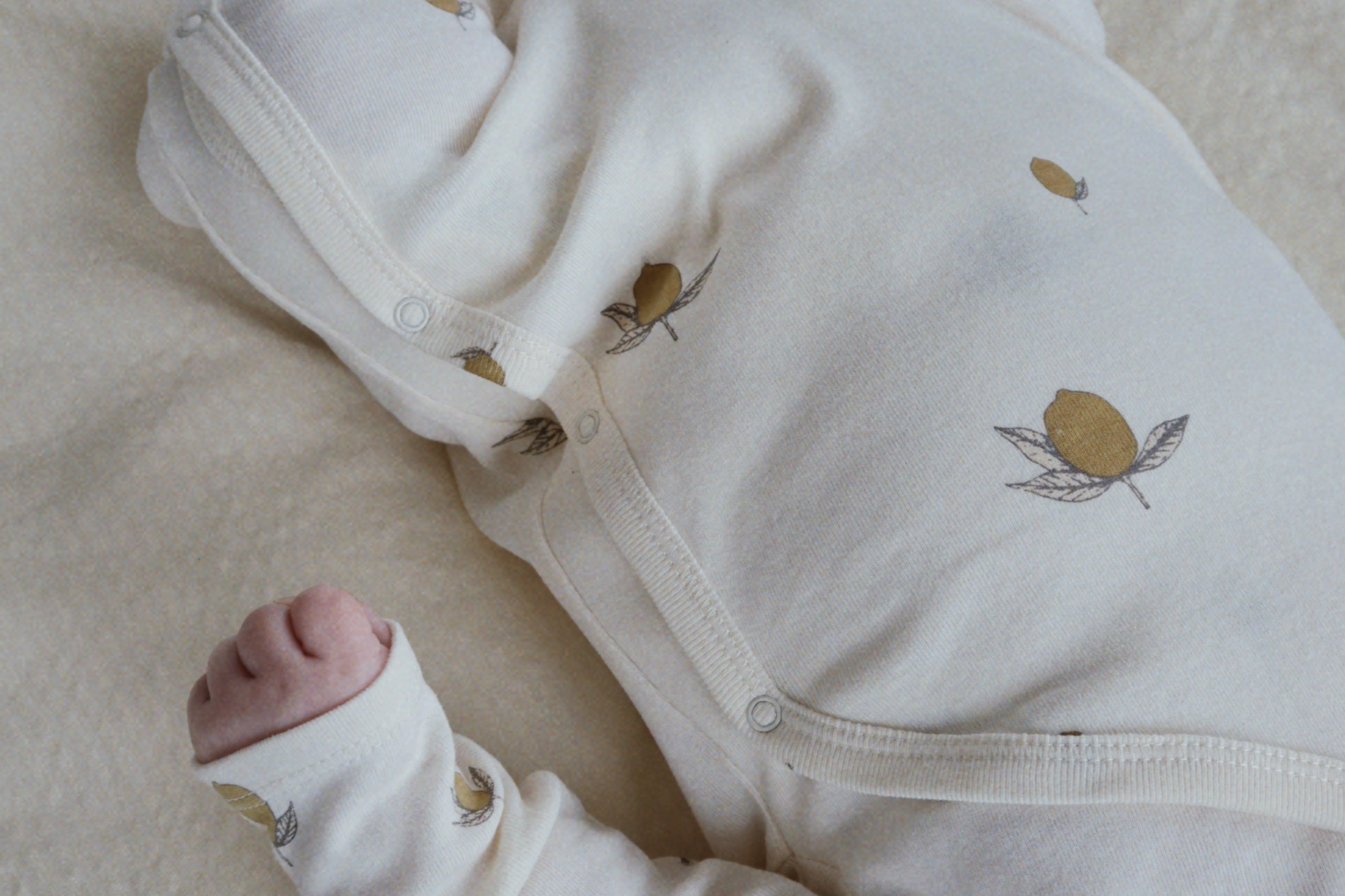 Konges Sløjd A/S ONESIES lemon