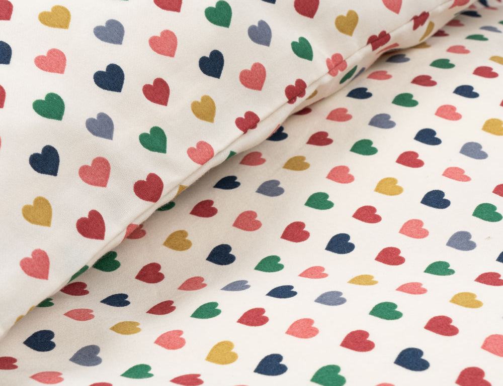 Konges Sløjd A/S BABY BEDDING coeur coloré