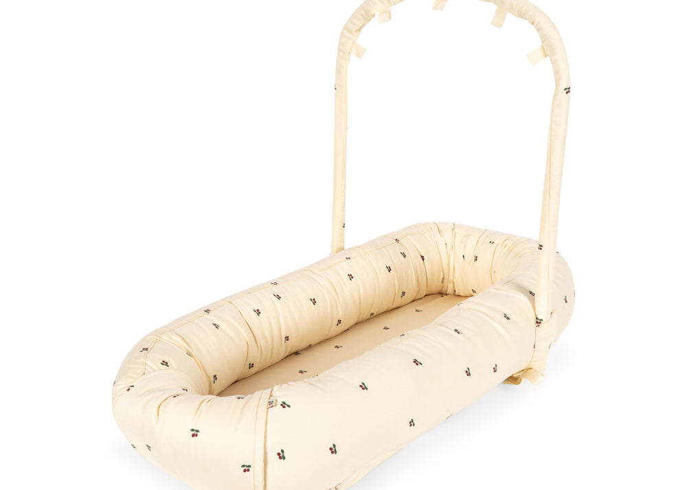 Konges Sløjd A/S Babynest cherry