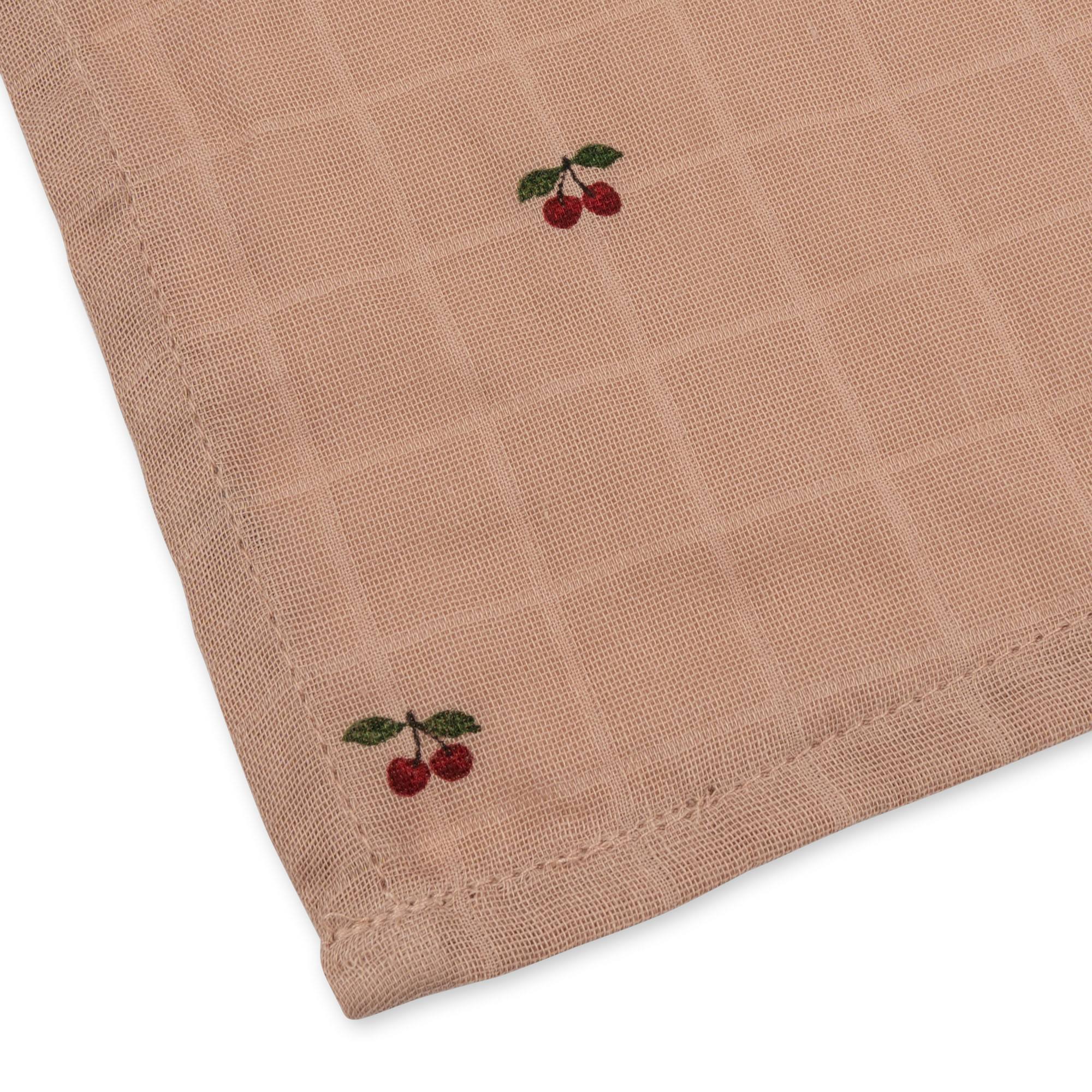 Konges Sløjd A/S Dukke legetøj cherry blush